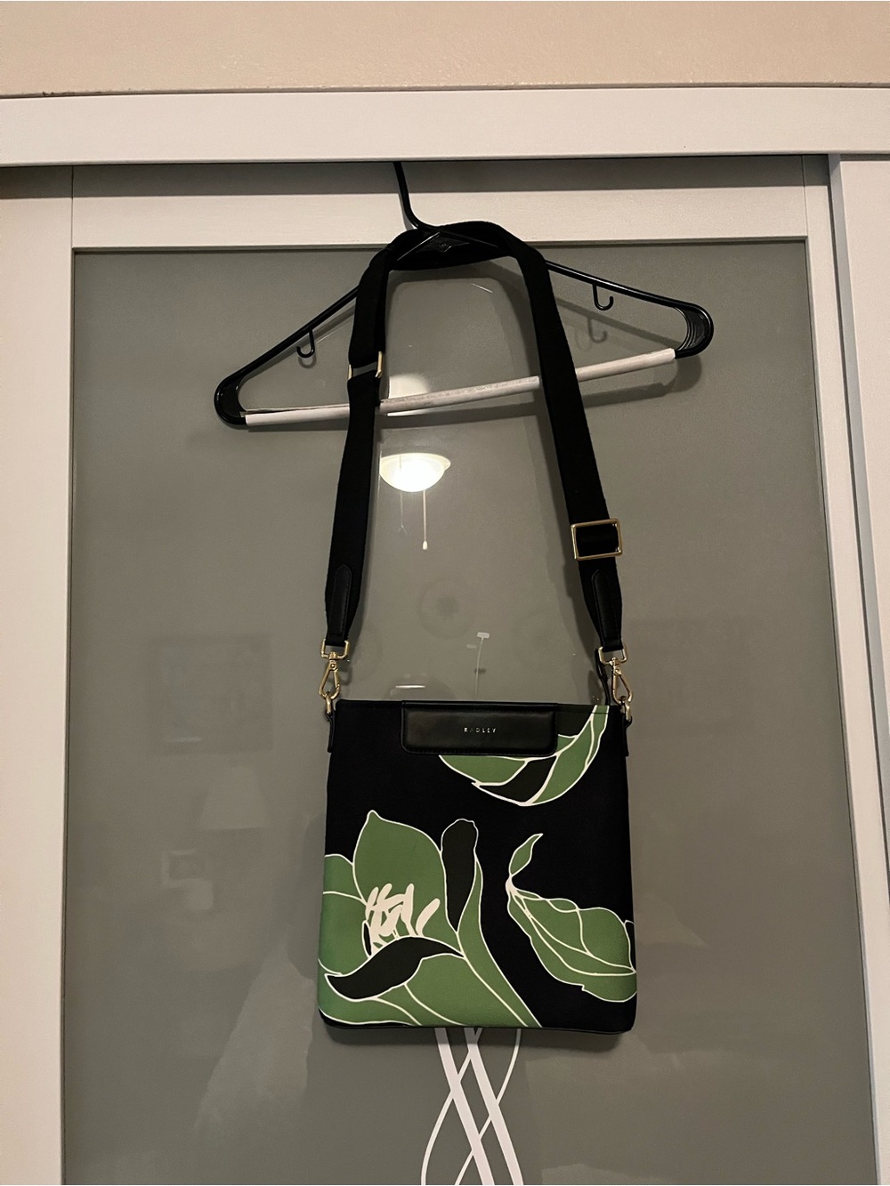 Radley London Southwell Gardens
Crossbody Bag Floral Black Green NWT 498